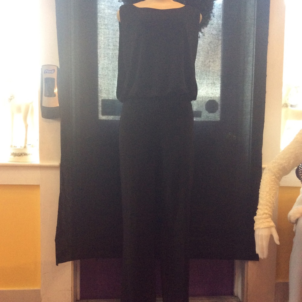 Laundry by Shelli Segal black open back jumpsuit